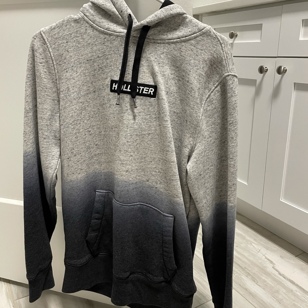 Hollister hoodie